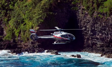 Faszinierendes Erlebnis von oben: Hubschrauberrundflug auf Maui