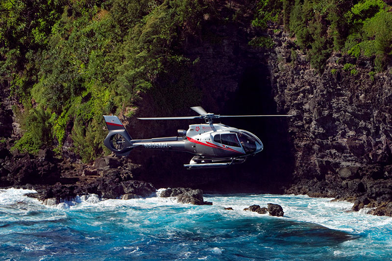 Faszinierendes Erlebnis von oben: Hubschrauberrundflug auf Maui