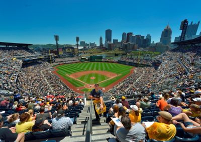 Pittsburgh Pirates haben ihr Stadion direkt am Fluss - photo credit Jim Whetstone