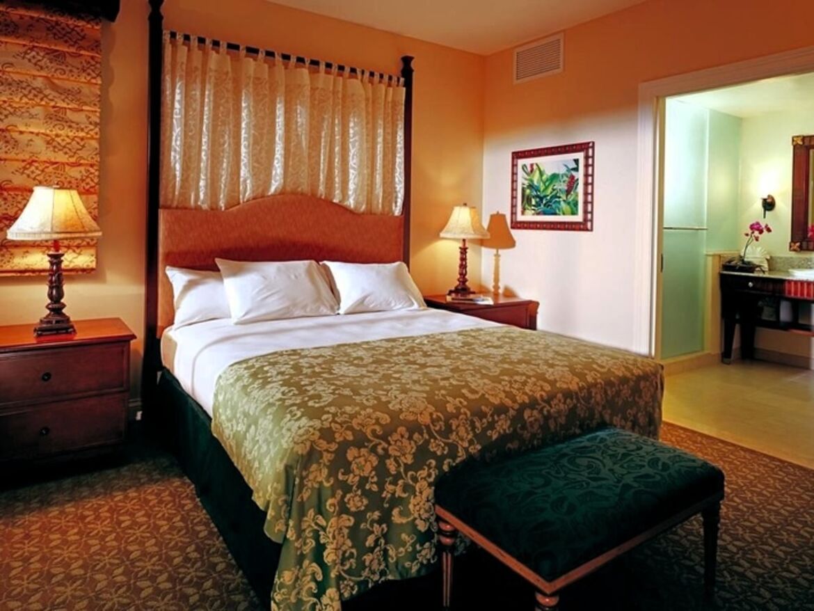 3 Bedroom Deluxe Resortview Suite
