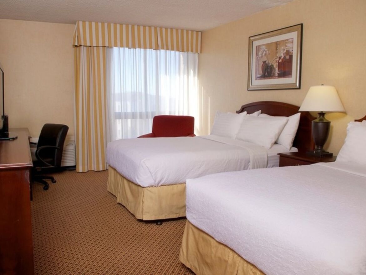 Standard Zimmer mit Queen-Size-Betten