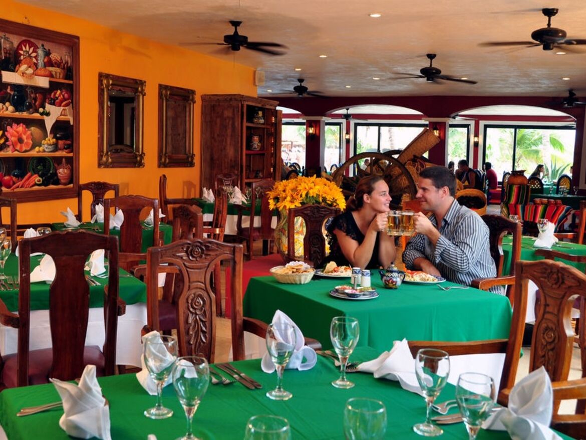 Grand Oasis Cancun Kulinaria