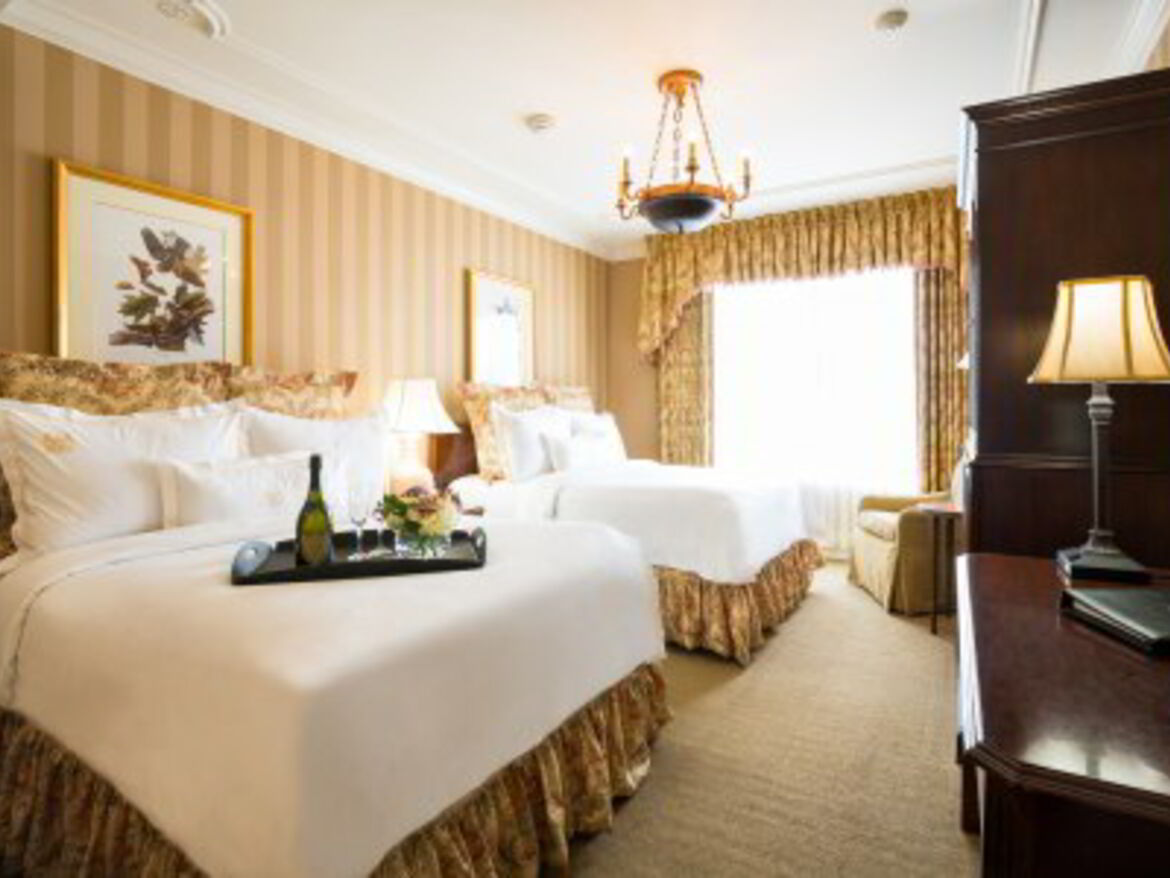 Hotel-Monteleone-Hotel-Room-Traditional-Double-Double
