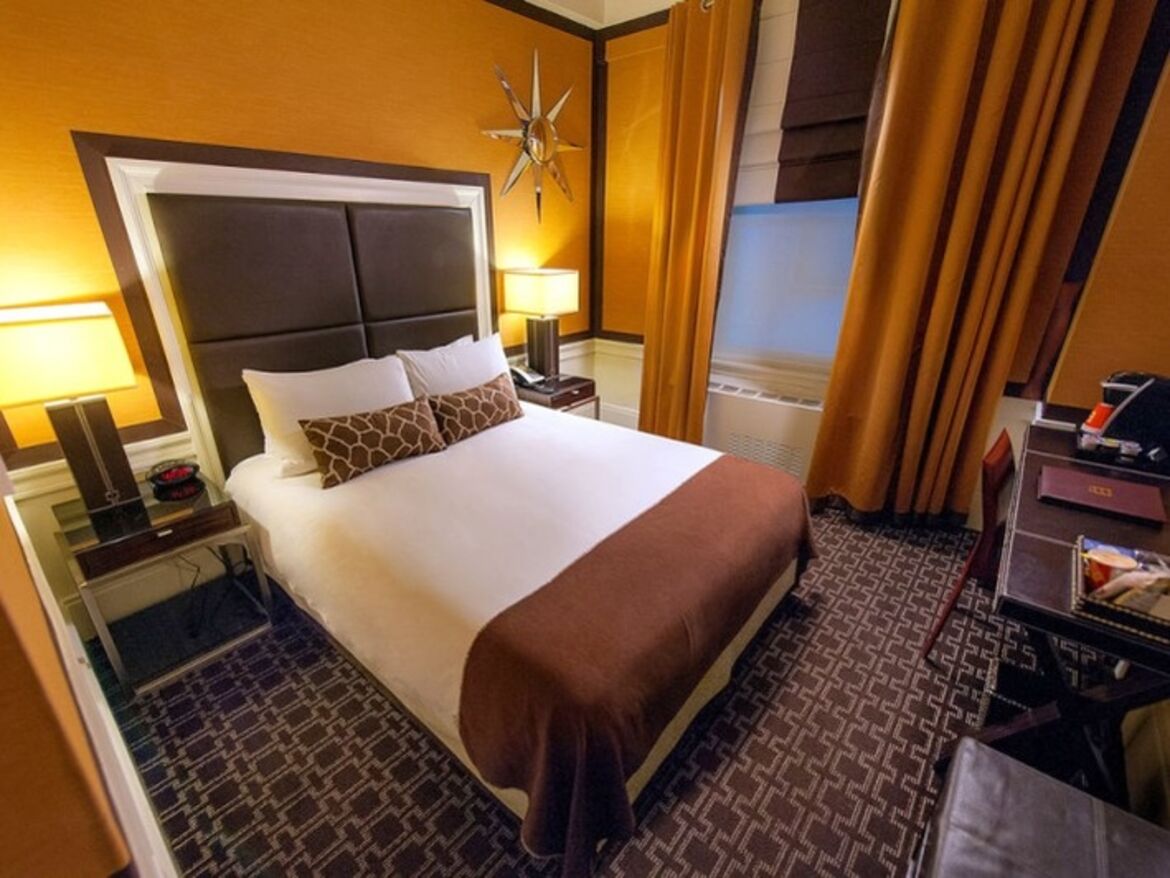Standard Zimmer mit Queen-Size-Bett