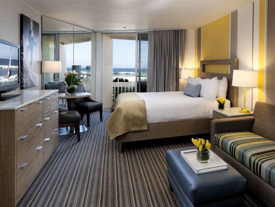 Deluxe Oceanfront Zimmer mit King-Size-Bett