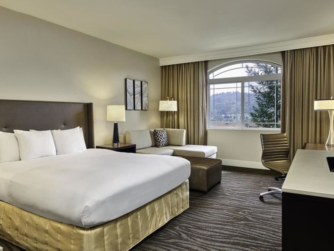 Hill Country High Floor Zimmer mit King-Size-Bett