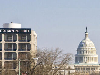 Hotel mit Capitol im Hintergrund